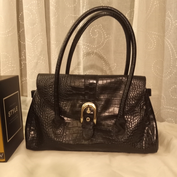 Ann Taylor Handbags - Ann Taylor Loft Croc Print Handbag in Black